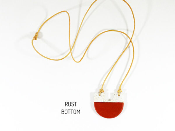 Minimus Necklace - Rust Bottom